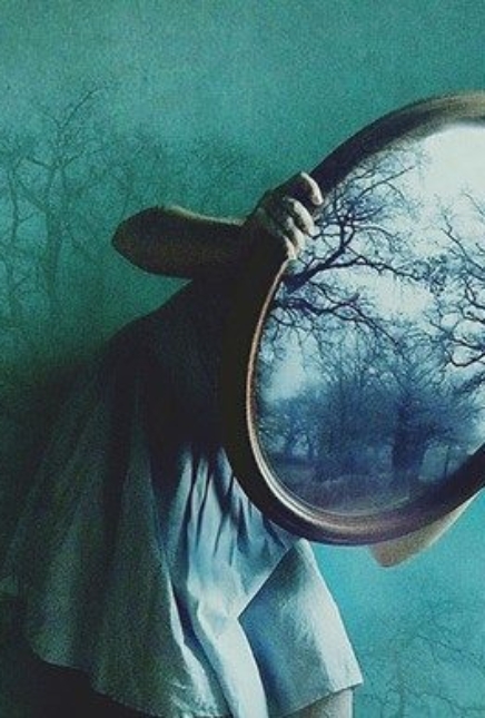 Στην μεγάλη δυσκολία βλέπουμε ποιοι είμαστε