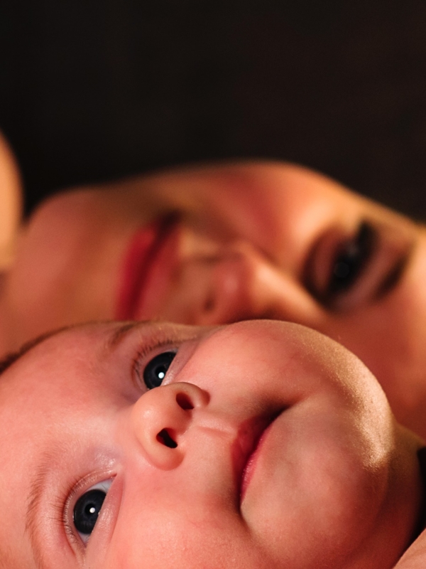 Οι μητέρες του αύριο, από τη Ζαχαρένια Γουβαλάρη